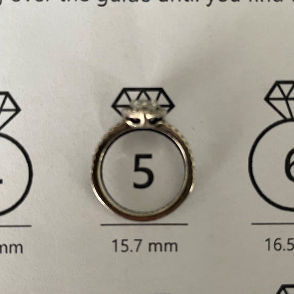 Pandora Elevated Heart Ring Size 4.5 - Picture 7 of 9